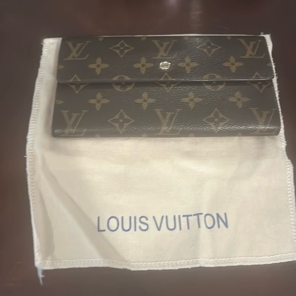 Louis Vuitton Long Wallet
